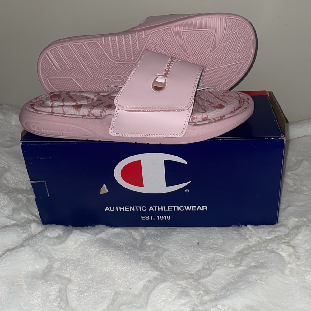 Champion pink slides size 10